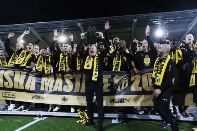 1698077235143017025.jpg 6406.jpg