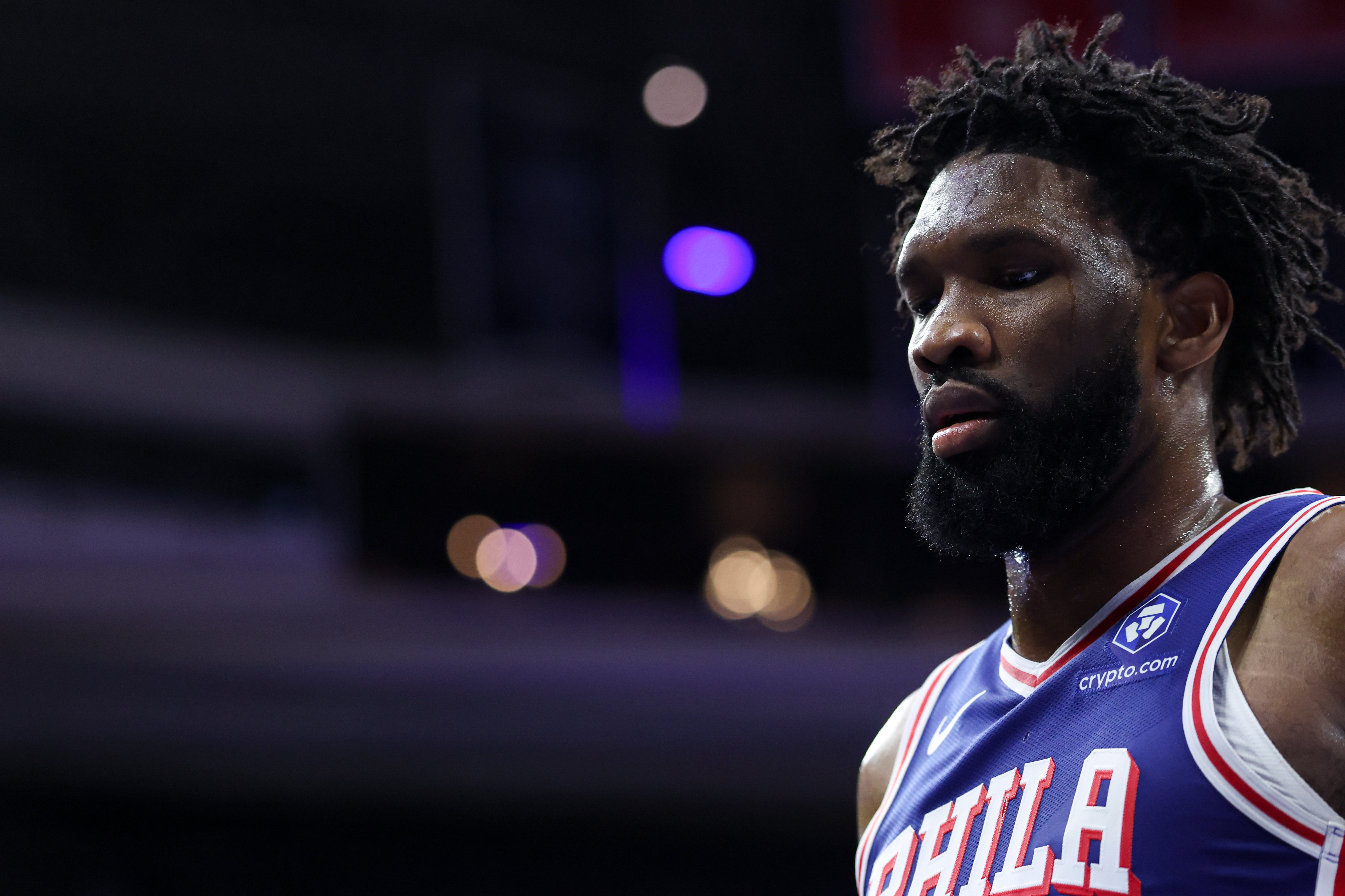 博鱼电竞-中锋30+三双场次：恩比德生涯第六次 超奥拉朱旺&amp;升至第四