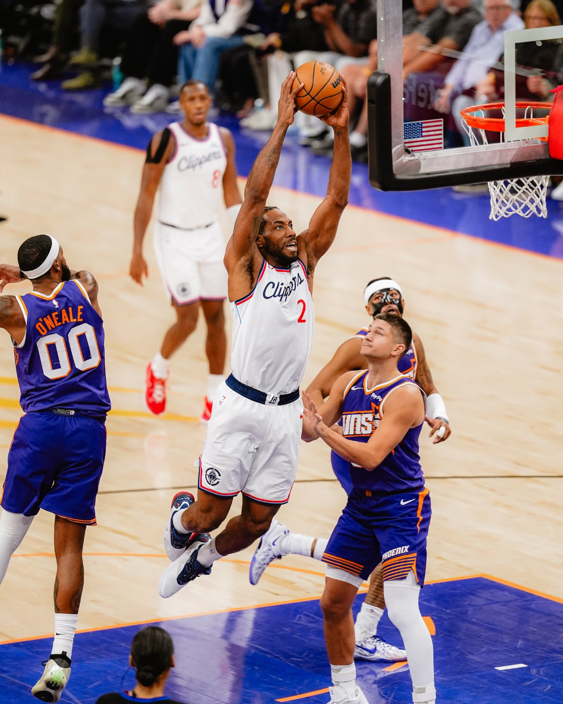 博鱼-哈登缺席小卡25分8板5助攻快船战胜太阳，狄龙22分5篮板